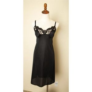 Vintage-Black Nightgown Sleepwear Lace Spaghetti Strap Dress Size M 38 Bust